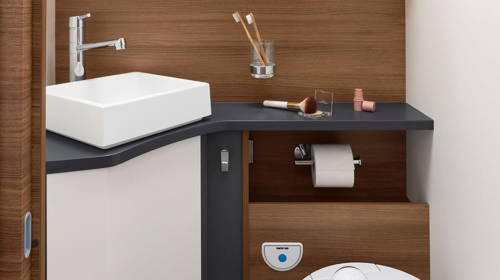 FOTO INTERNE RAPIDO Autocaravan C86